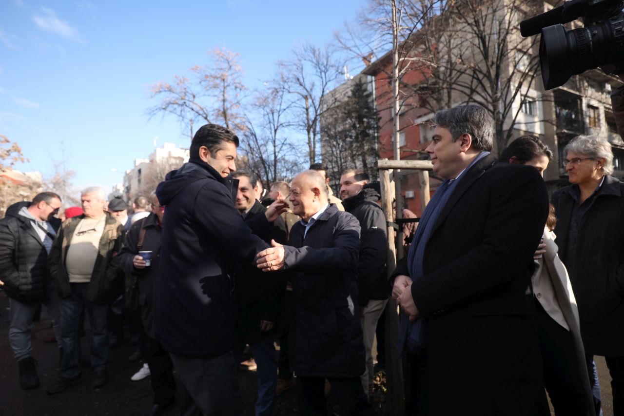 <p>Петков се явяви в прокуратурата, за да му бъде предявено обвинението за ареста на Борисов</p>