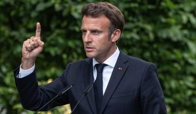  Еманюел Макрон 