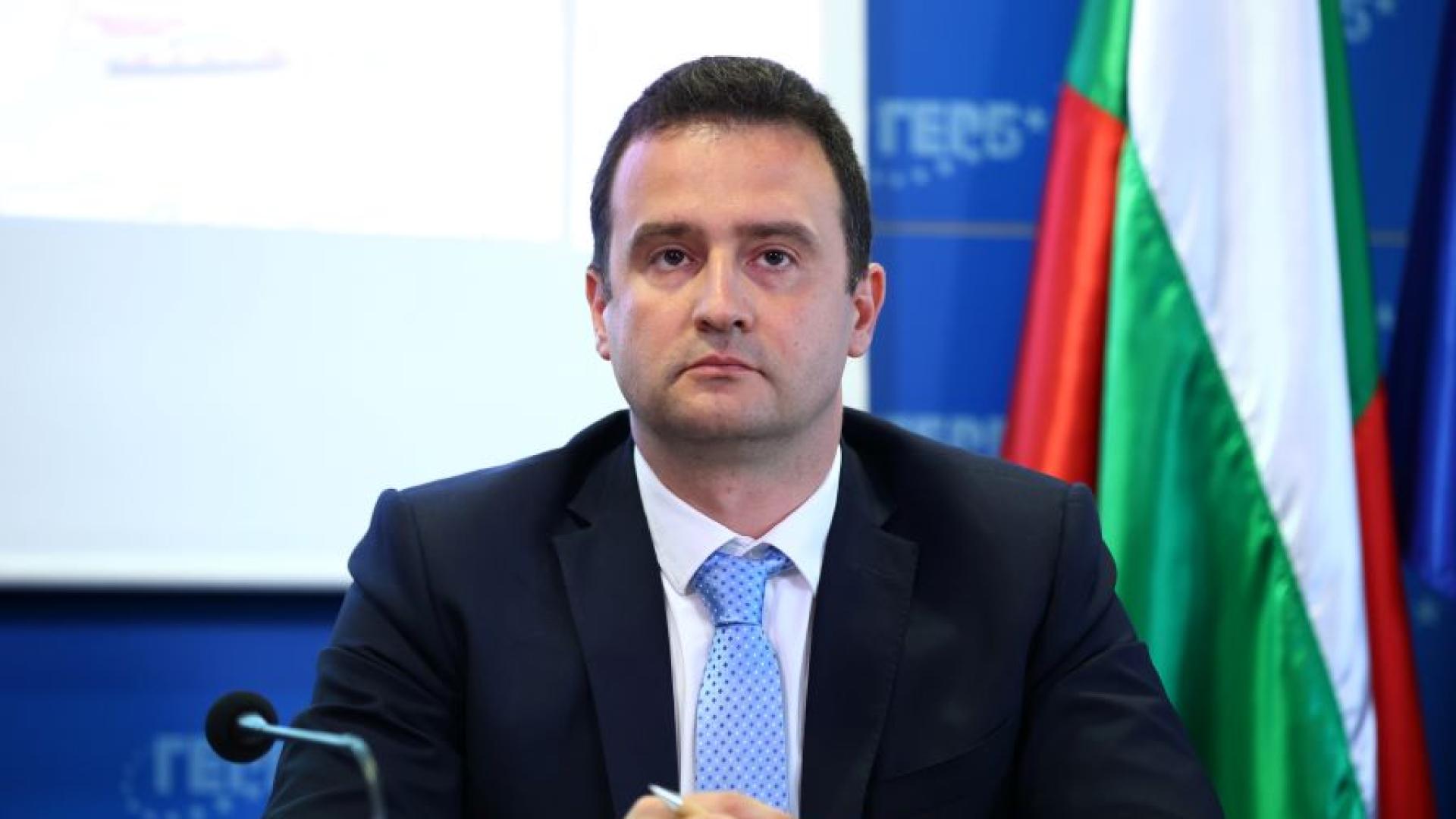 Делегация водена от министър Жечо Станков заминава на работно посещение