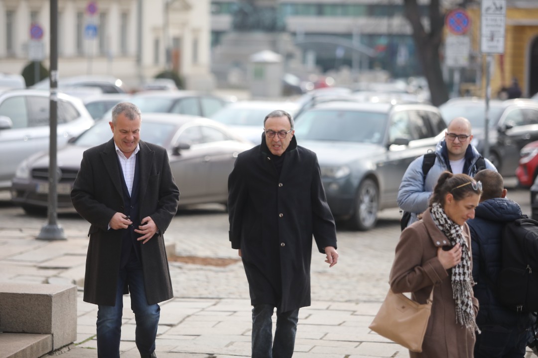 <p>В Патриаршеската катедрала &bdquo;Св. Александър Невски&ldquo; днес бе отслужена панихида в памет на 10 години от смъртта на д-р Желю Желев &ndash; първия демократично избран президент на България.</p>