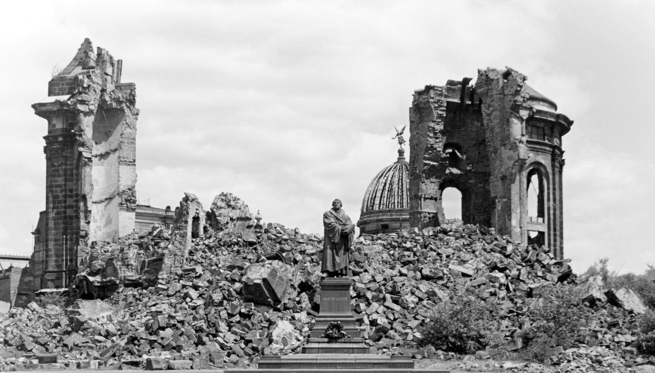 1945: Митове и истини за броя на жертвите в Дрезден