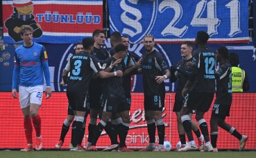 Байер Леверкузен не се затрудни срещу последния