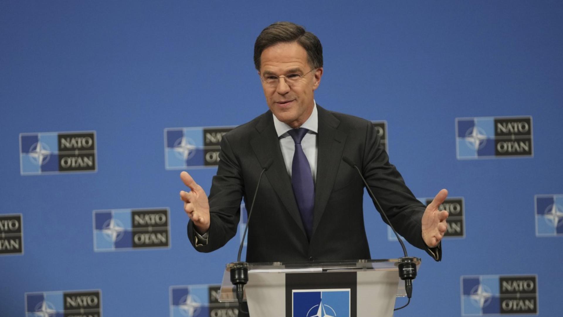 Генералният секретар на НАТО Марк Рюте заяви че е поискал