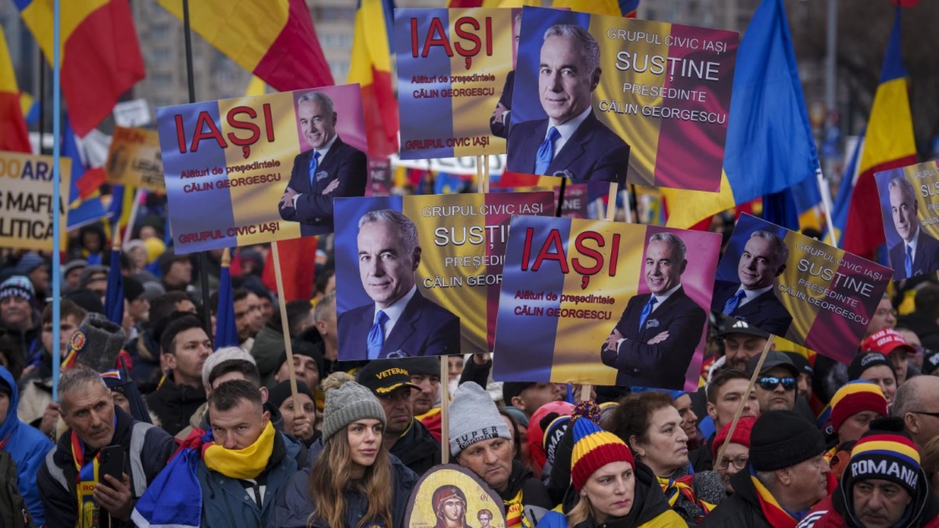 Крайнодесният опозиционен Алианс за обединение на румънците АУР организира днес