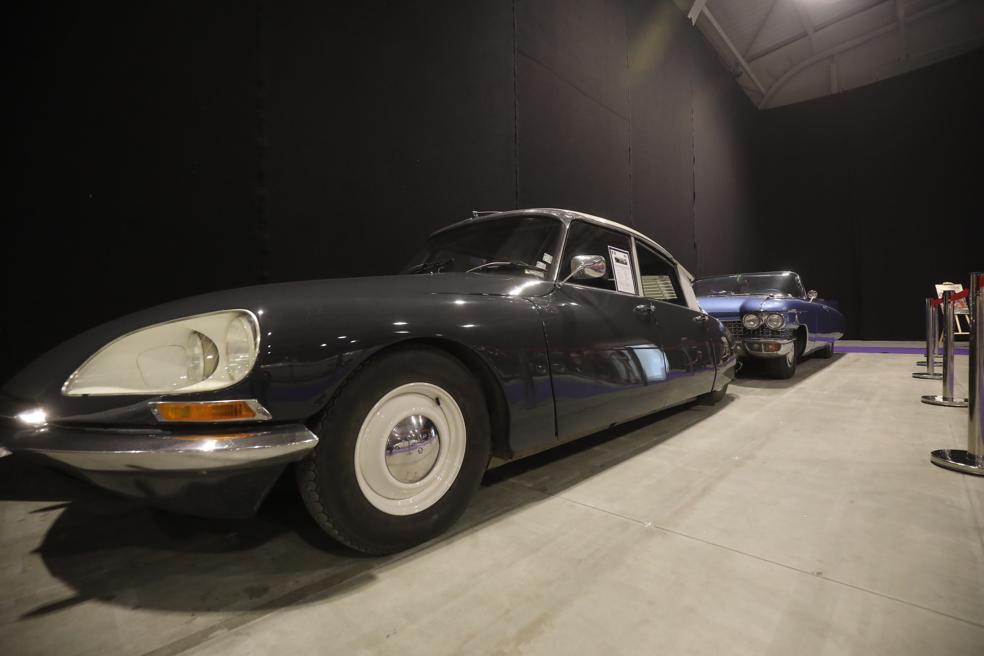 <p>Изложение на ретро автомобили в "Интер Експо Център" София&nbsp;</p>