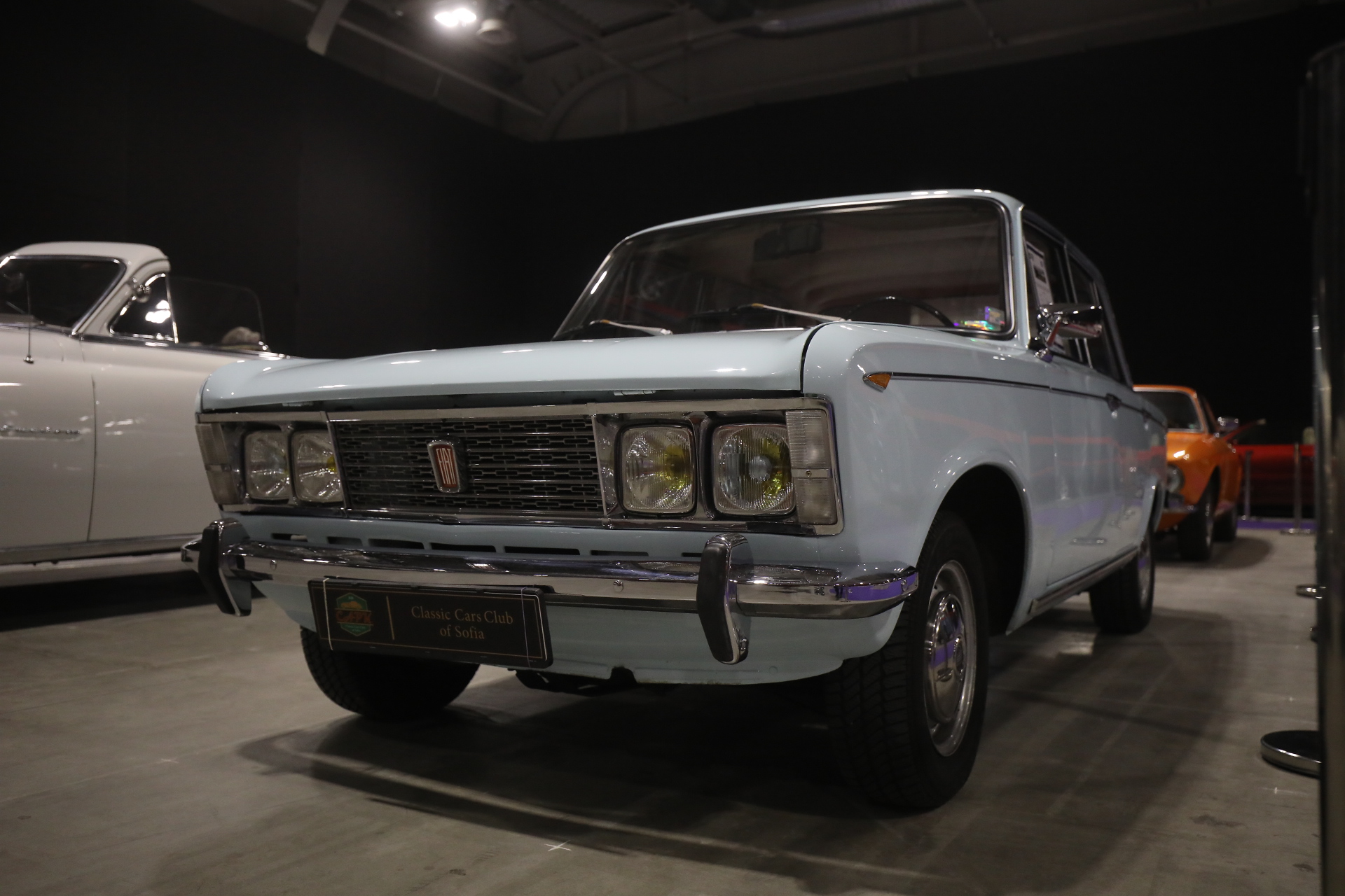 <p>Изложение на ретро автомобили в "Интер Експо Център" София&nbsp;</p>