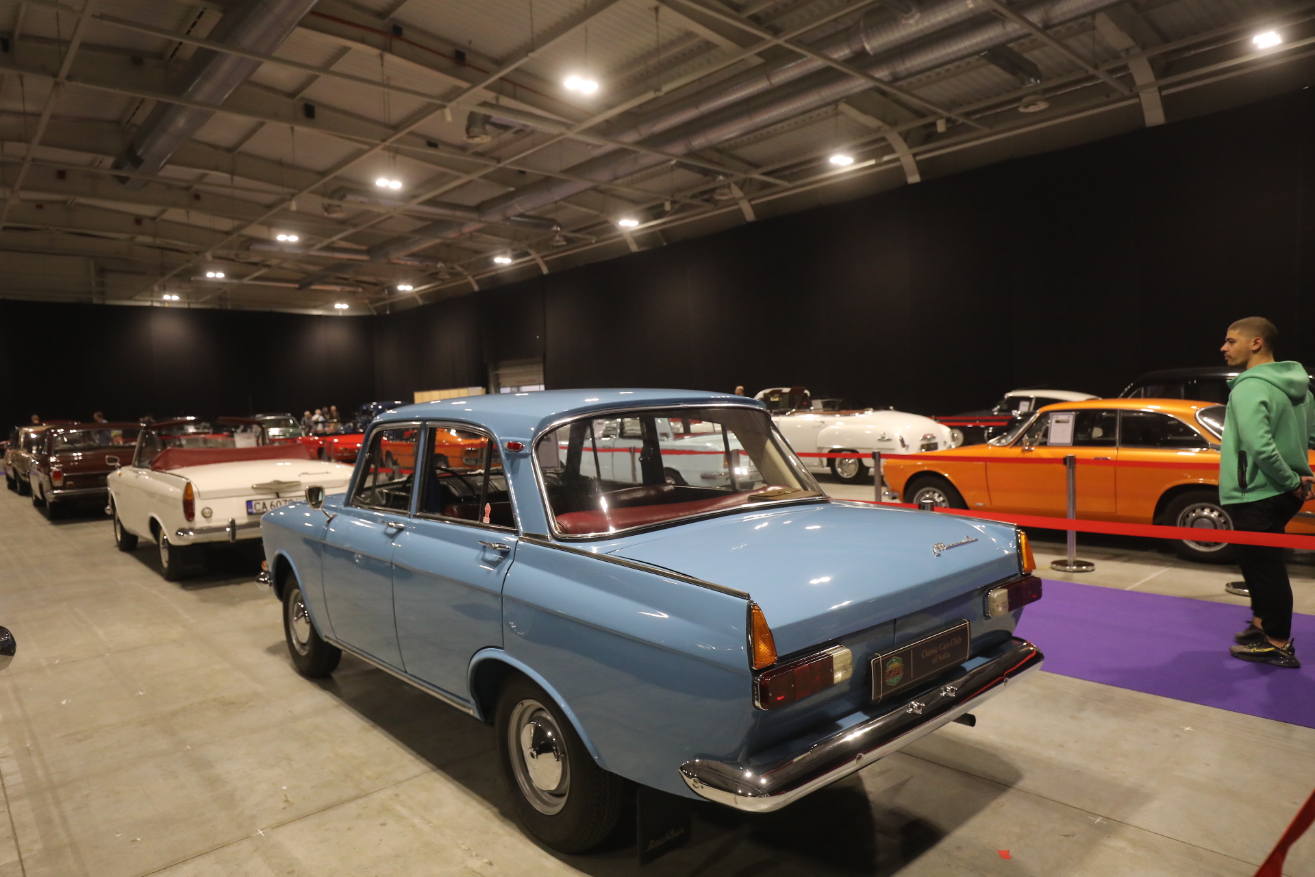 <p>Изложение на ретро автомобили в "Интер Експо Център" София&nbsp;</p>