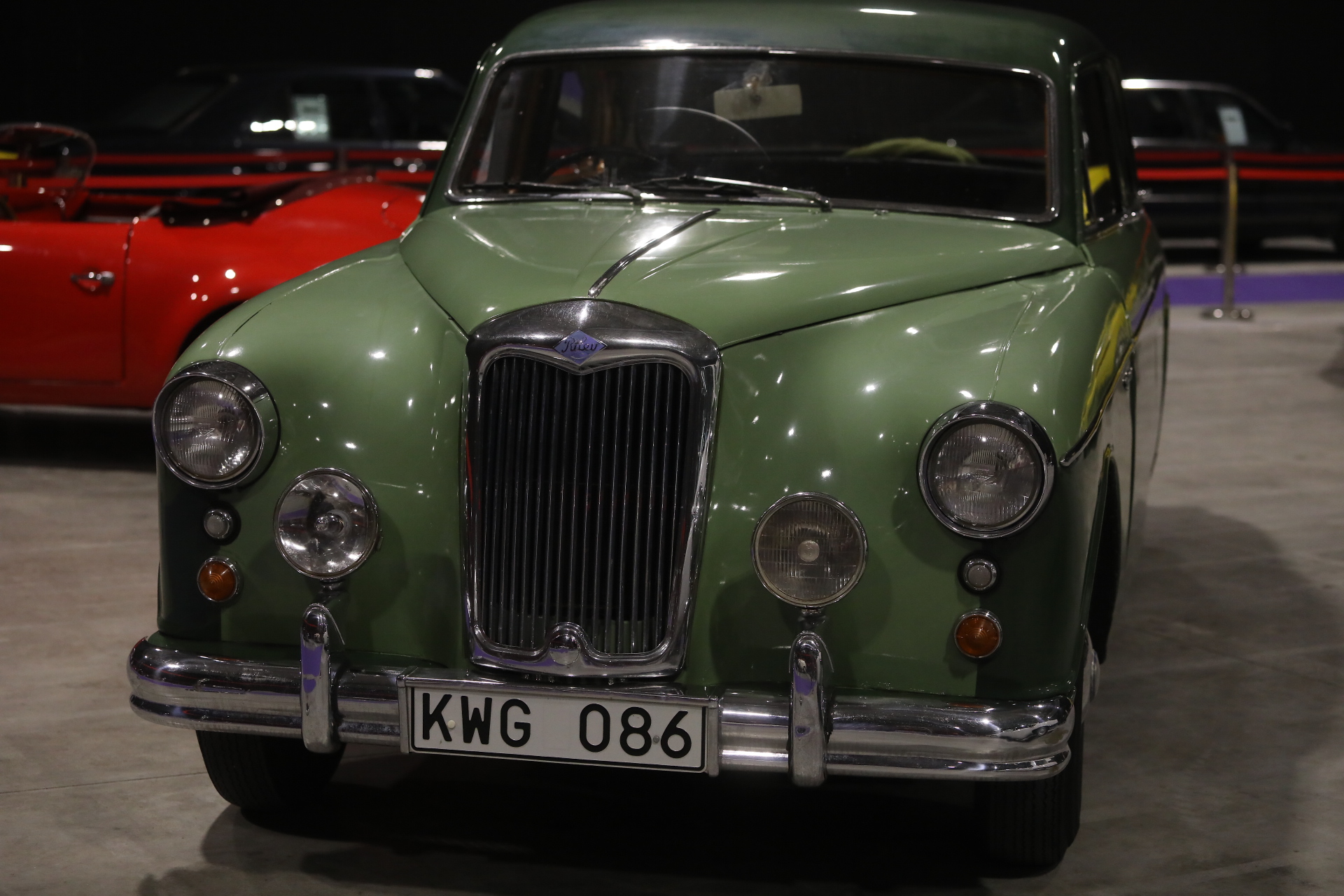 <p>Изложение на ретро автомобили в "Интер Експо Център" София&nbsp;</p>