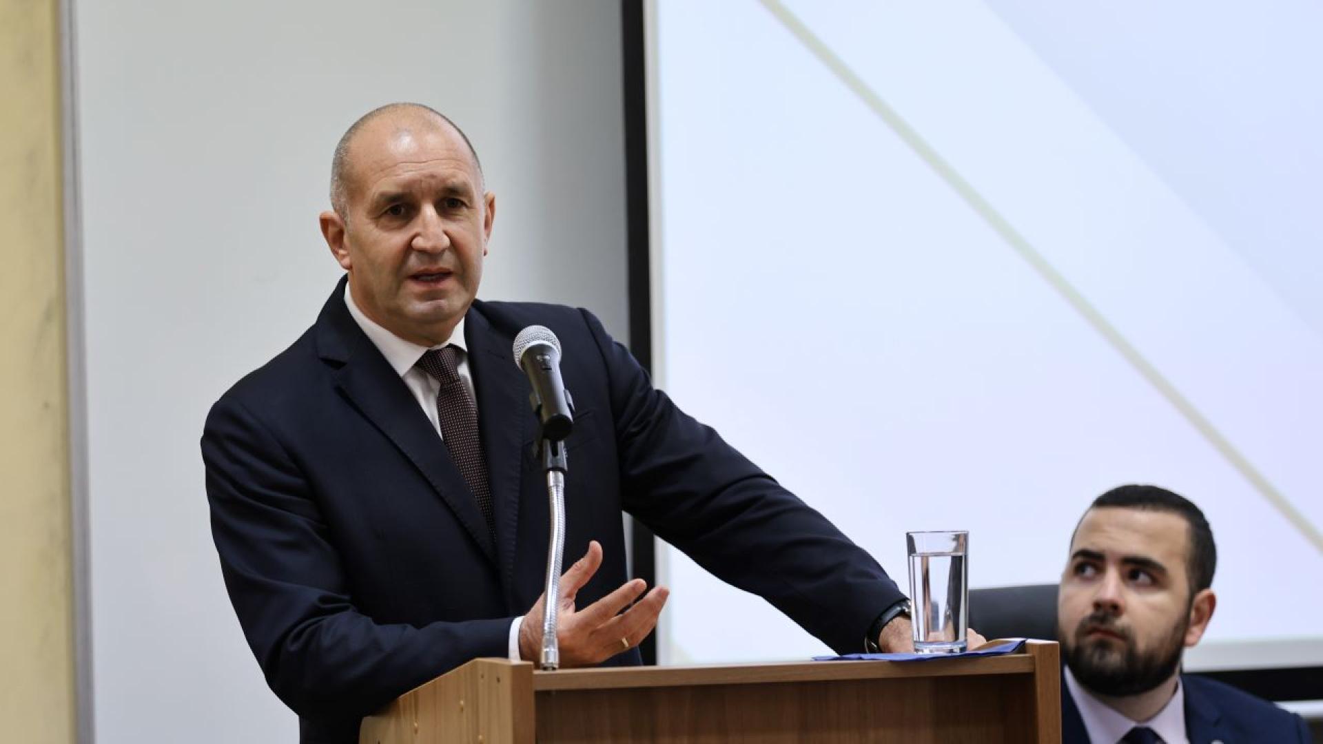 Стабилността на правителството зависи от архитектите на мнозинството Борисов