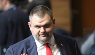 Ето колко струва охраната на Пеевски