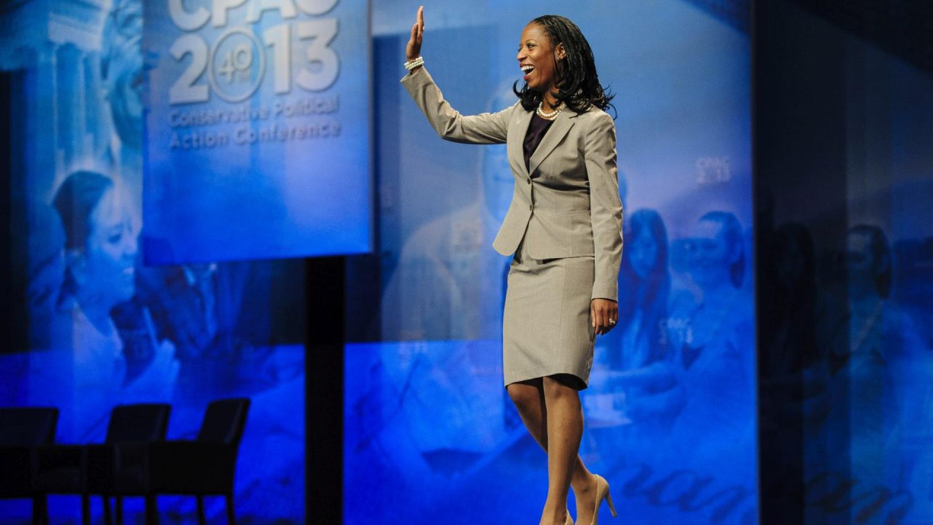 Миа Лав първата чернокожа конгресменка от Републиканската партия в САЩ