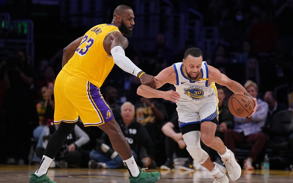 Леброн и Къри пренаписаха историята на НБА в една вечер