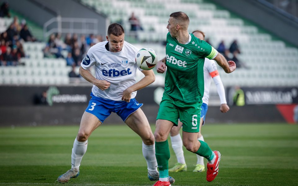 $(document).ready(function() { lastModifyEvent.halftimes = {match_id:2643723, type_id : 1}; phpEventObj =