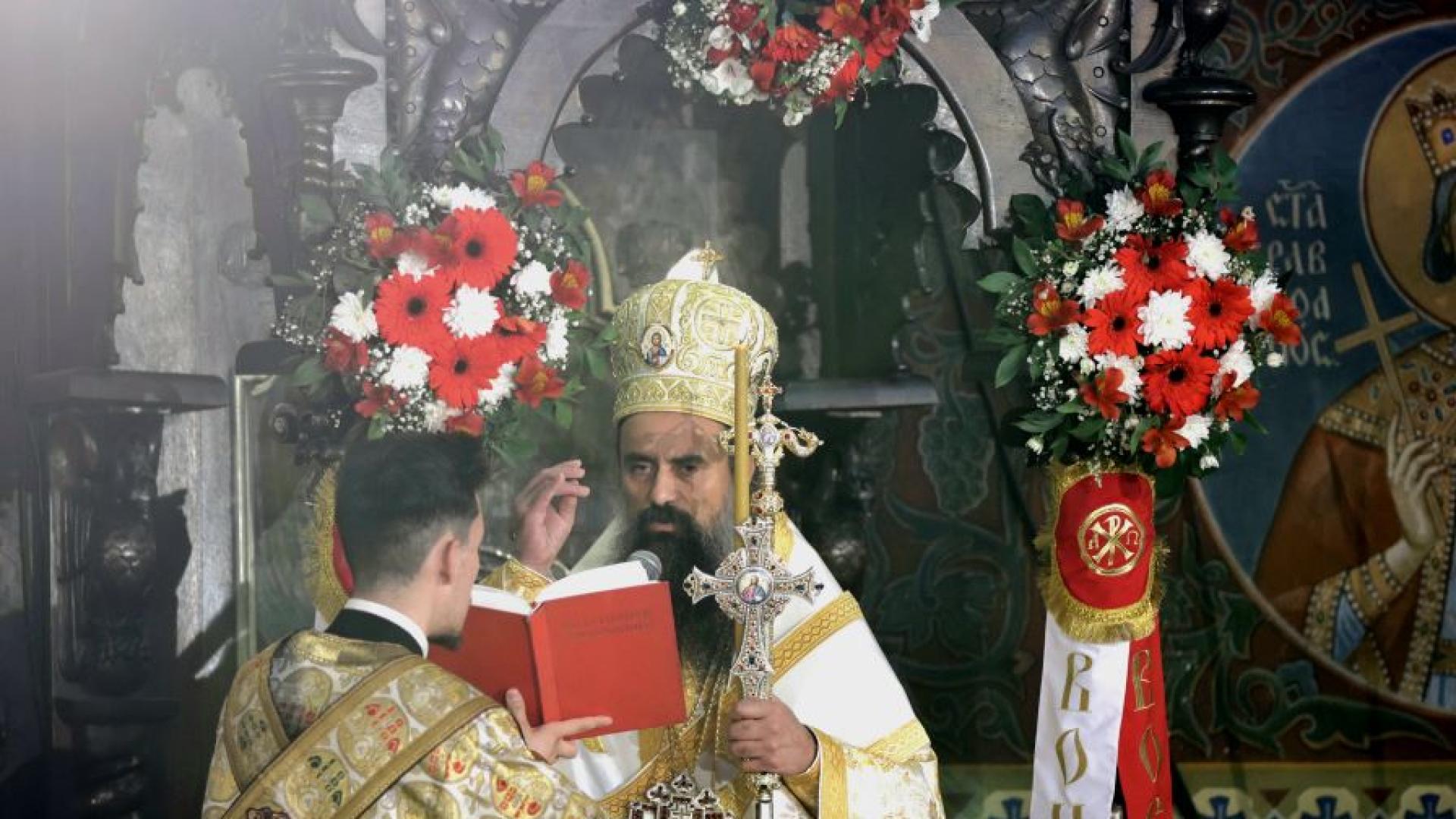 Християнският свят чества Възкресение Христово В столичната катедрала Света Неделя