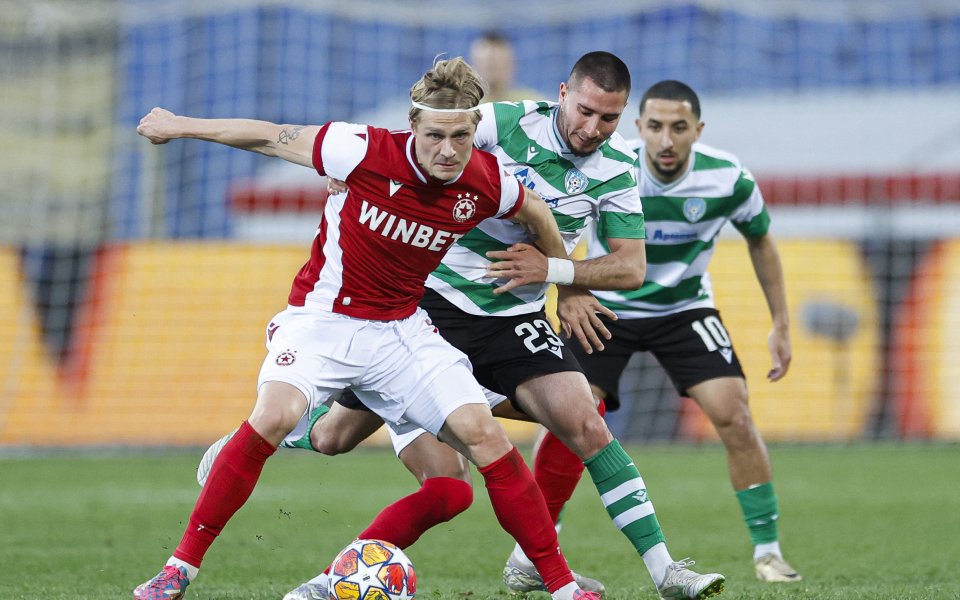 ЦСКА и Черно море играят при резултат 2:1 в мач-реванш от полуфиналите на