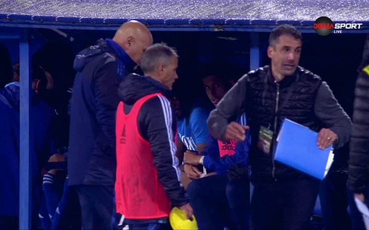 Хулио Веласкес не може да си намери място след мача с Арда (видео)