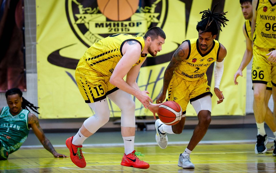 Баскетболният Миньор се подсили с американски гард