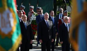 <p>Военен парад в София за Деня на храбростта и празника на Българската армия </p>
