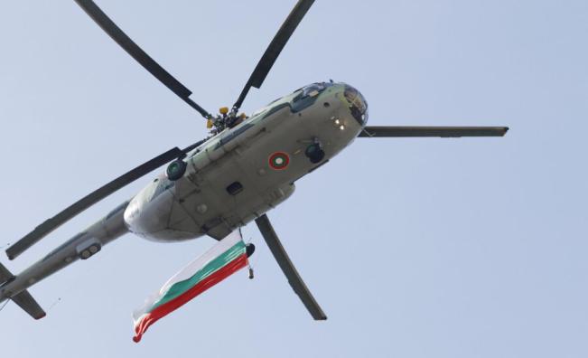 <p>Какви поздрави отправиха българските политици за 6 май (ОБЗОР)</p>
