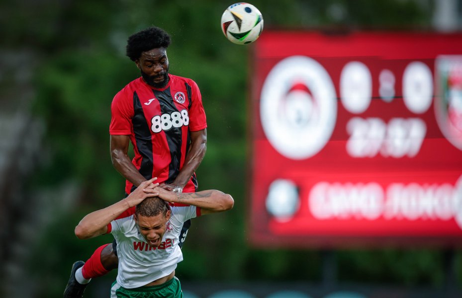 Локомотив София Ботев Враца1