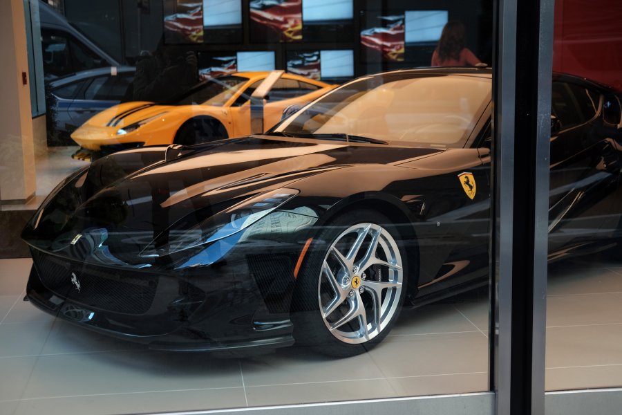 Ferrari 812 Superfast1