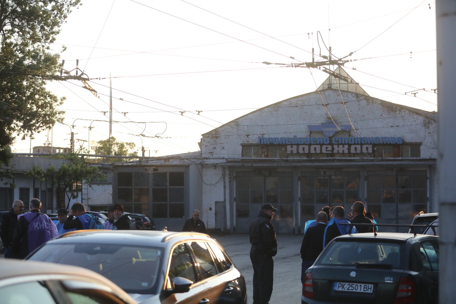 <p>Протест спря движението на градския транспорт в столицата</p>