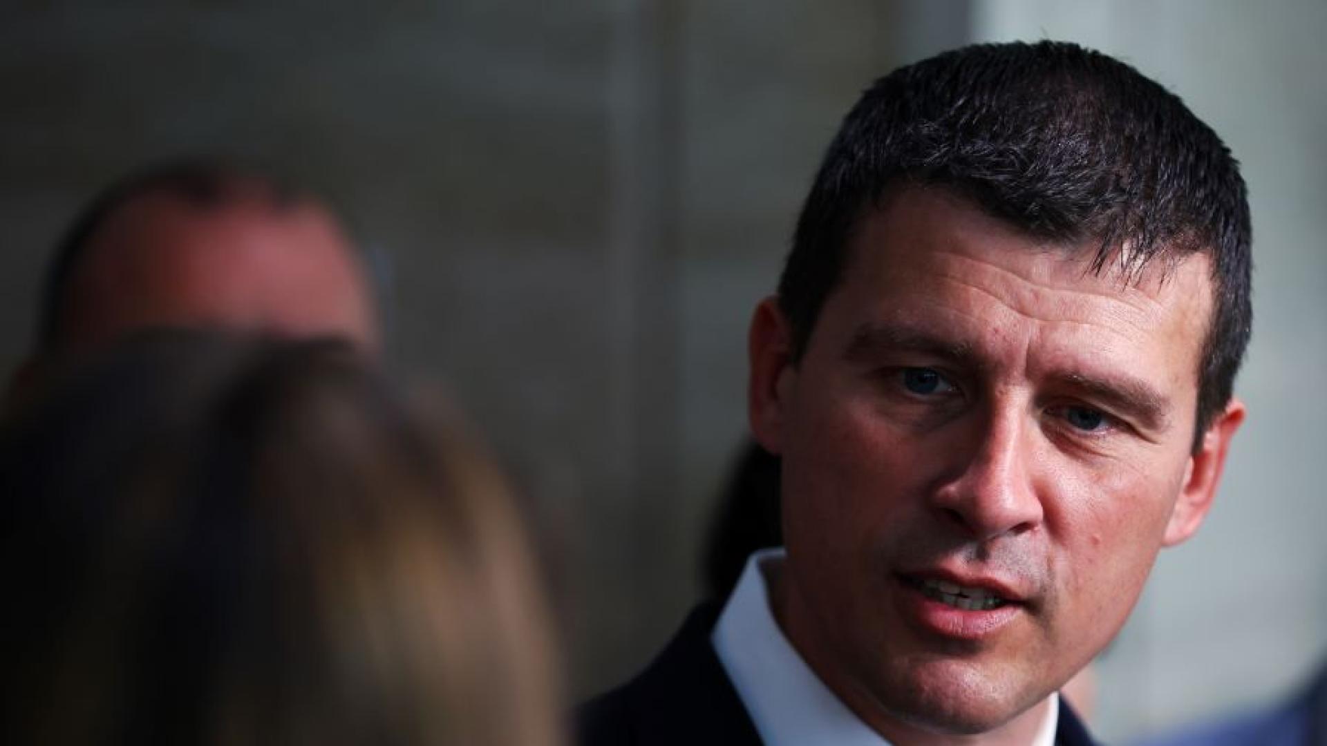 Вотът на недоверие срещу правителството който Величие инициира е на