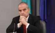 Караджов разпореди проверка на обучението на младия шофьор, причинил тежката катастрофа край Созопол