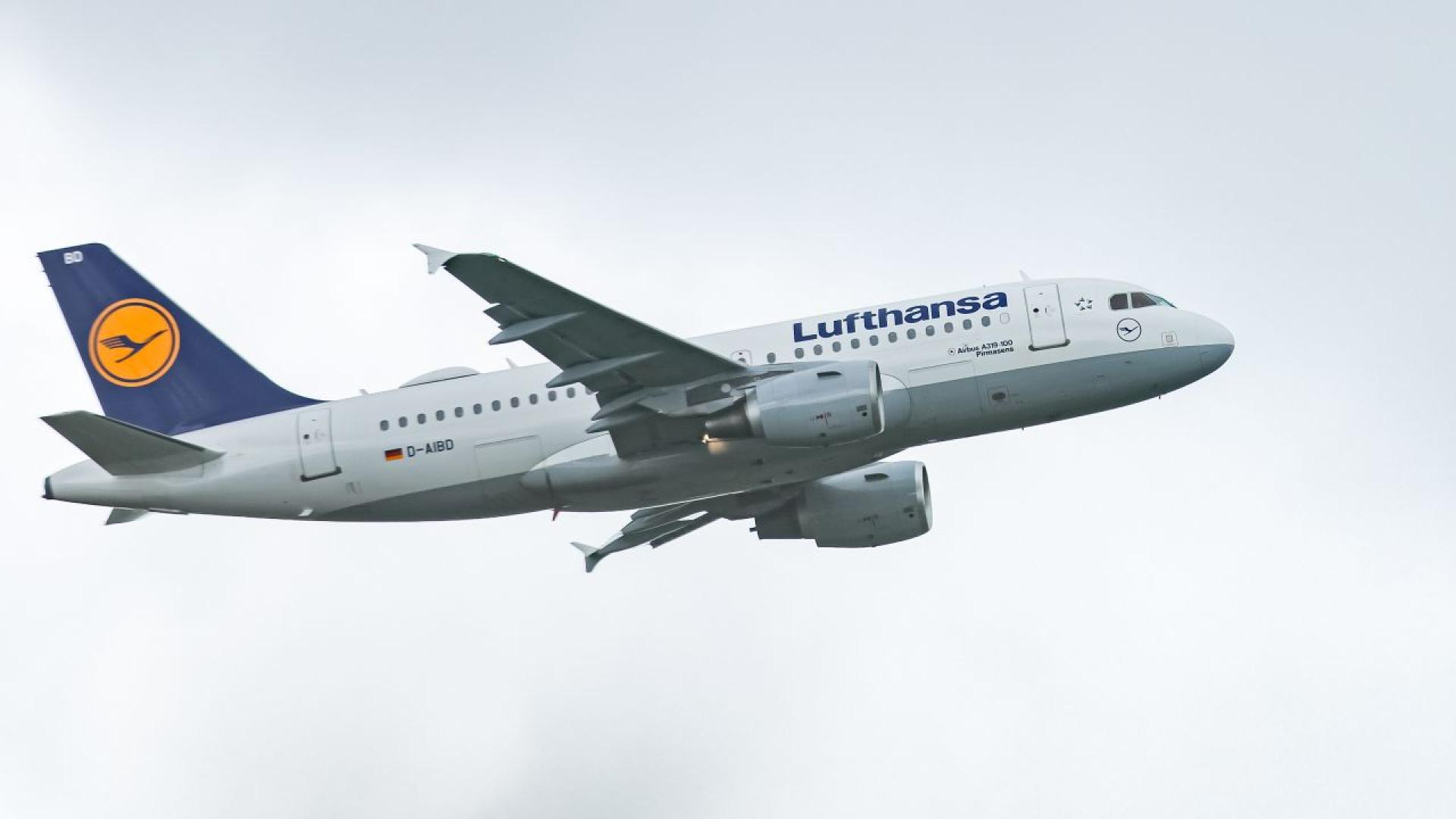 Полет на Lufthansa с 205 души на борда е прекарал