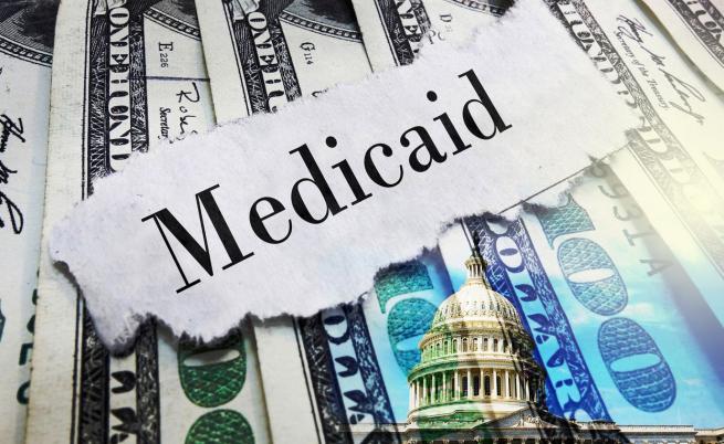 Между Тръмп и Байдън: Бъдещето на социалните услуги по Medicaid