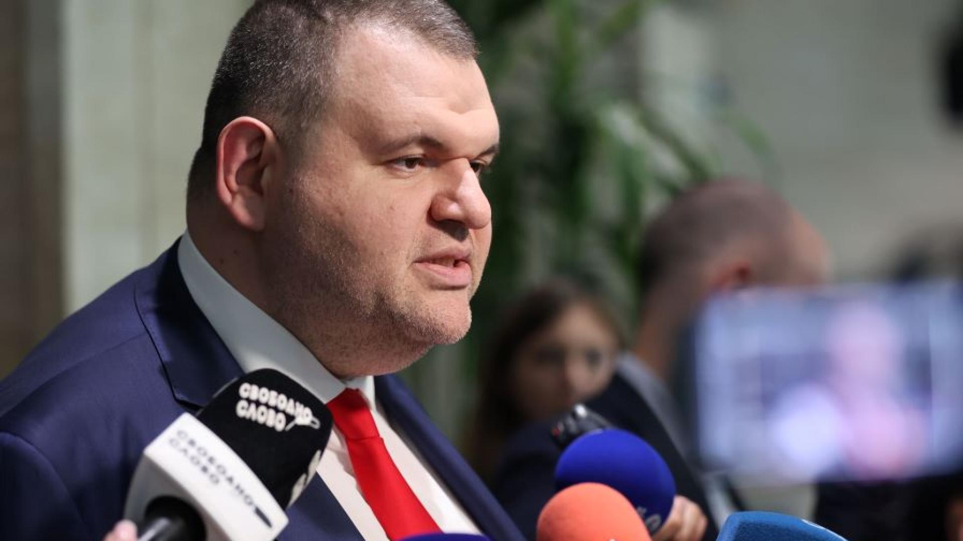 От Продължаваме промяната Демократична България ПП ДБ да дадат обяснения