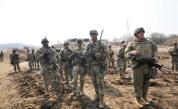 Сеул: Не е обсъждано изтегляне на американски военни от Южна Корея
