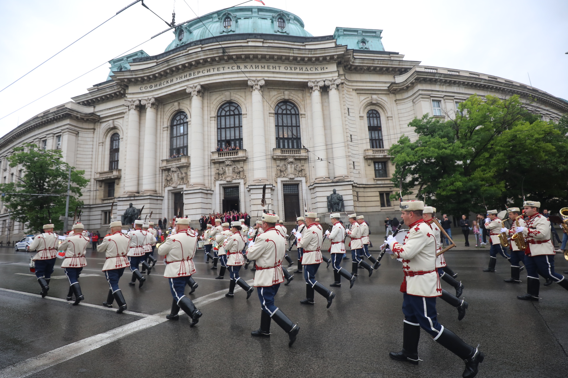<p>Празничното шествие за 24 май в София</p>