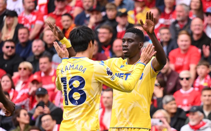 Кристъл Палас постигна лесен успех над Шелбърн в Лигата на конференциите