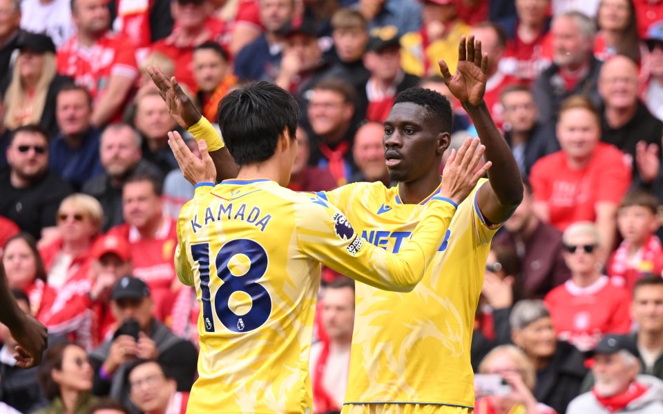 Кристъл Палас постигна лесен успех над Шелбърн в Лигата на конференциите