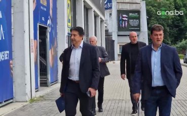 Наско Сираков пристигна за Общото събрание на Левски (видео)