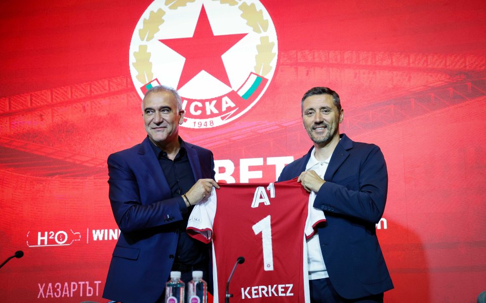 ЦСКА представи Душан Керкез