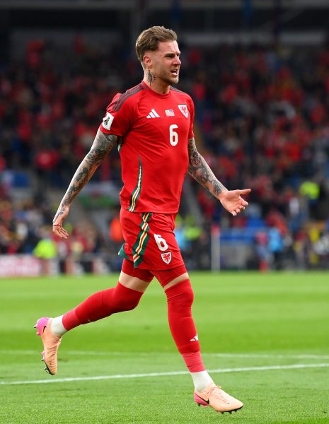 Уелс Лихтенщайн1