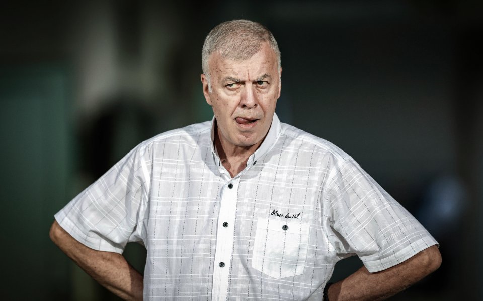 Сираков: Старшията беше и хитър, и умен, с Боби и Любо не са добре нещата