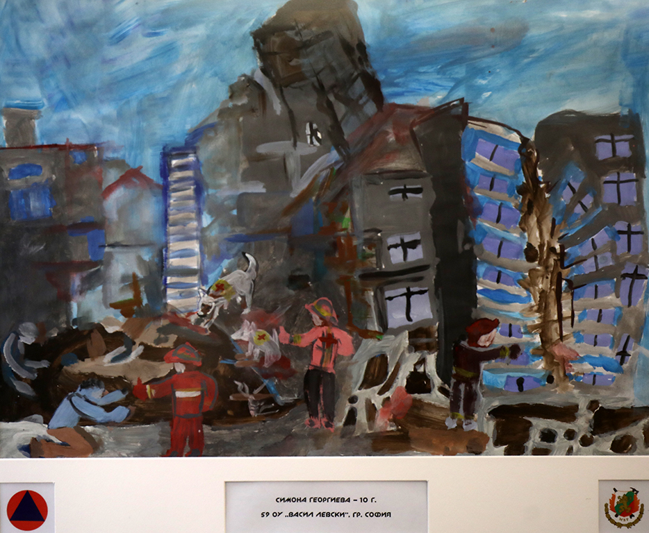 <p>В галерия &bdquo;ИКАР&rdquo; е третата съвместна изложба на ГДПБЗН и галерия &bdquo;ИКАР&rdquo;.</p>