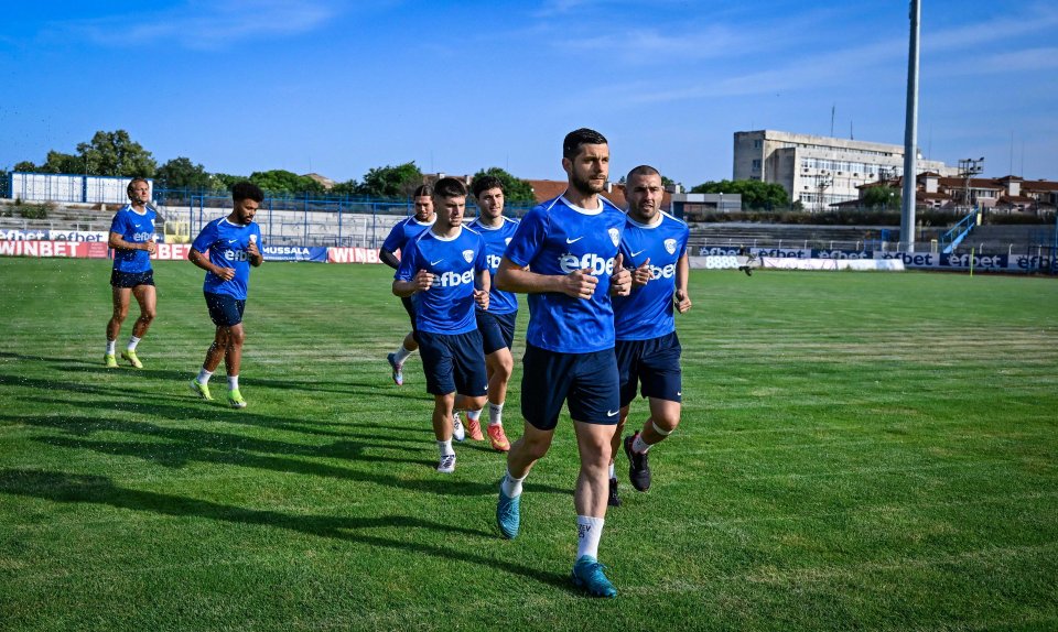 Спартак Варна1