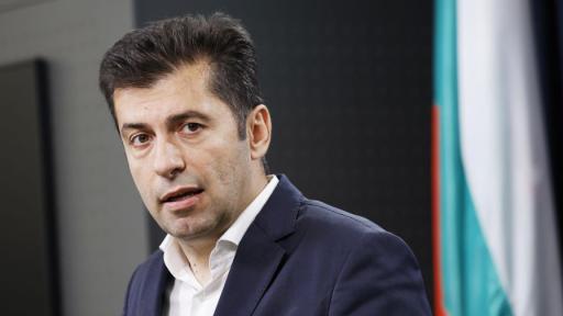 Кирил Петков отговори на Борисов: Как не го е срам!