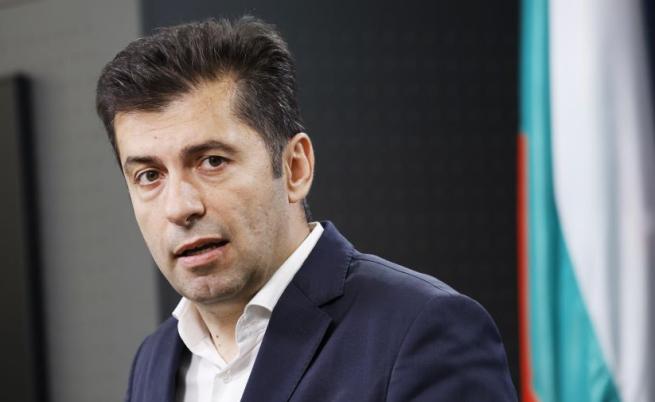 Кирил Петков ще подаде оставката си като депутат в понеделник