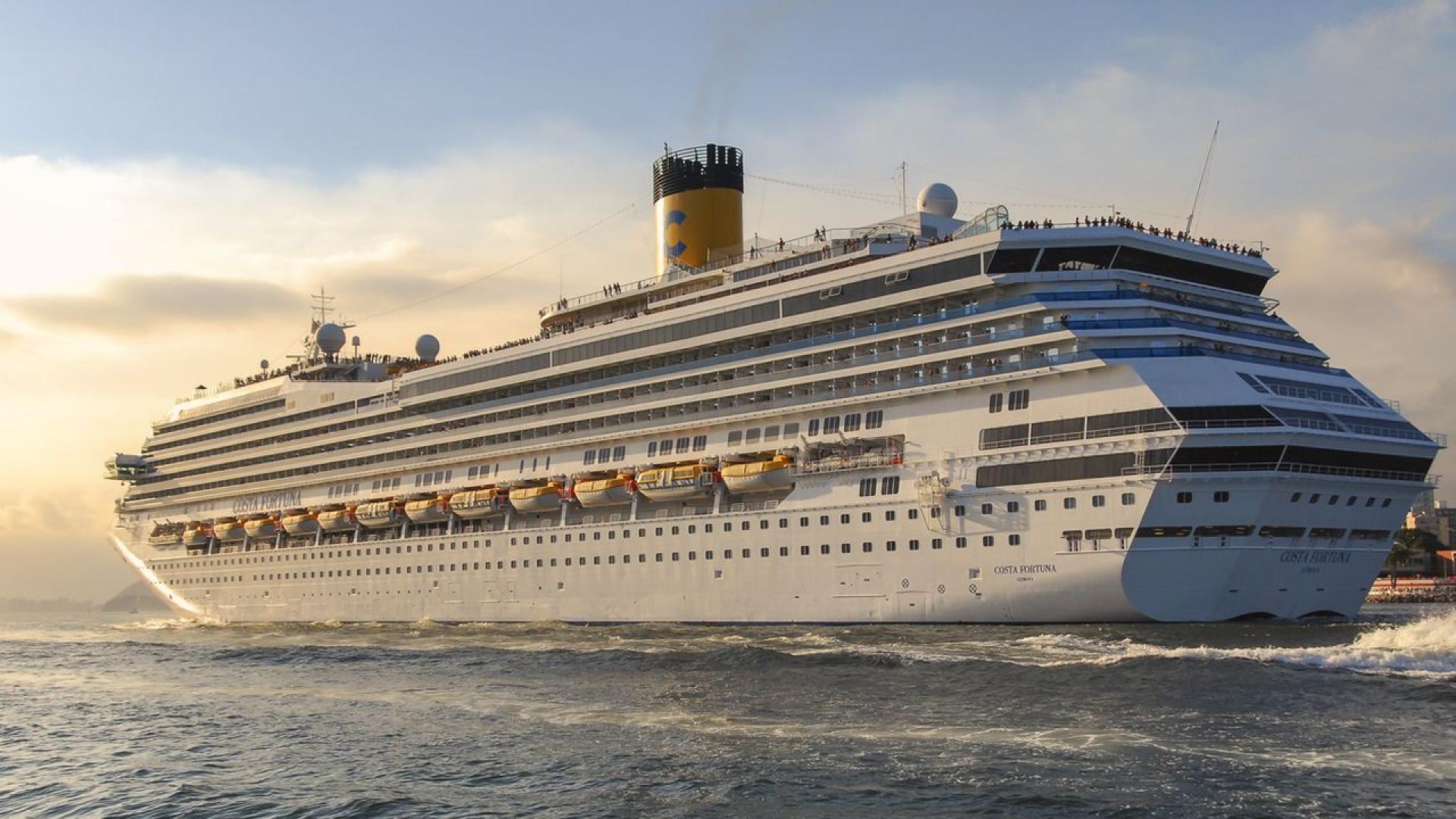 Когато Шарън Лейн стъпи на круизния кораб Villa Vie Odyssey