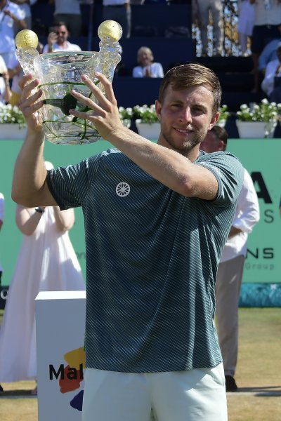 Корентен Муте Талон Грийкспор1