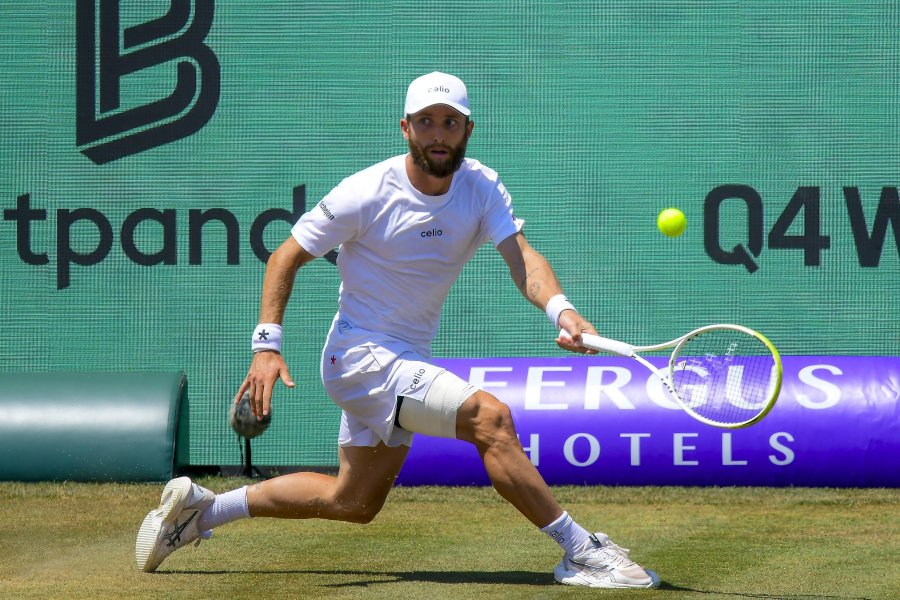 Корентен Муте Талон Грийкспор1