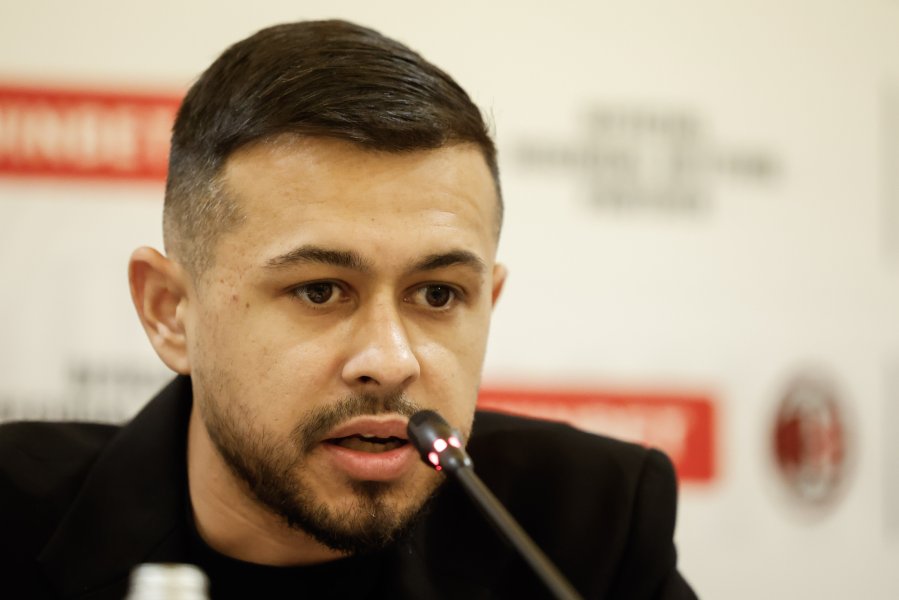 Партньорство на Winbet с Милан и Алберто Костакурта1