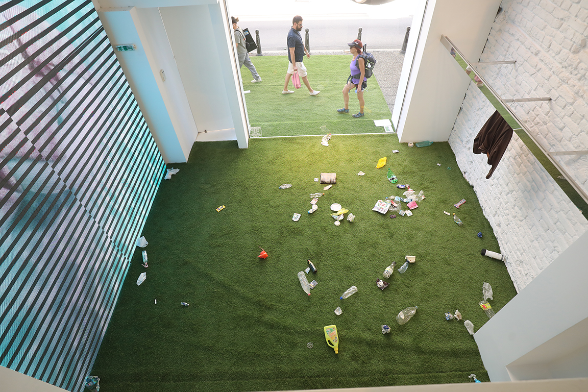 <p>&bdquo;Гранични цветя&ldquo; в центъра на София</p>