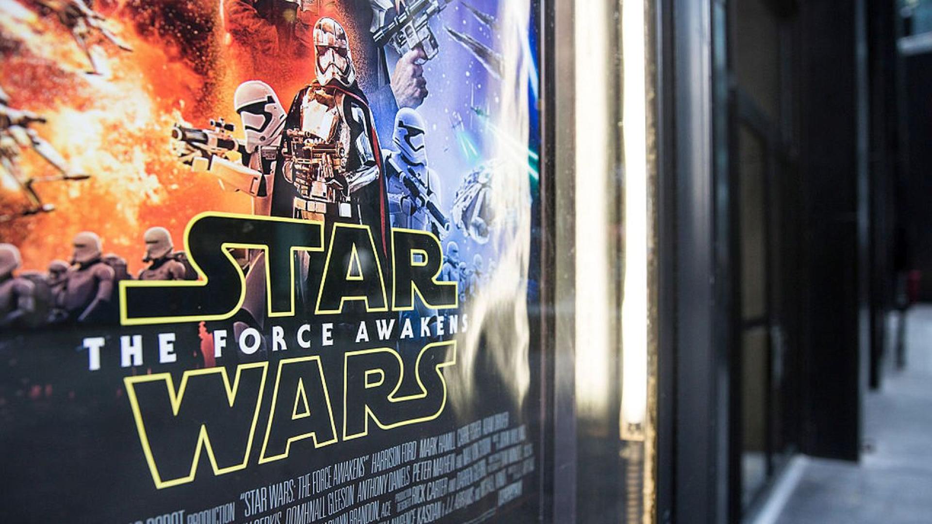 Британският актьор Кенет Коли най известен с ролята си на адмирал