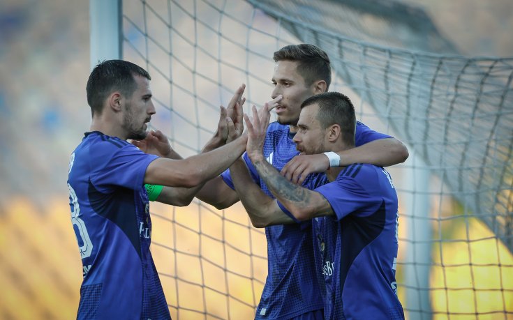 Левски показа обновената съблекалня преди завръщането си в Европа (видео)